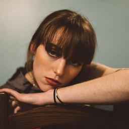 啊? ^.^乖乖站好