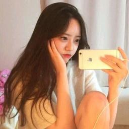 爱意在夜里弥漫